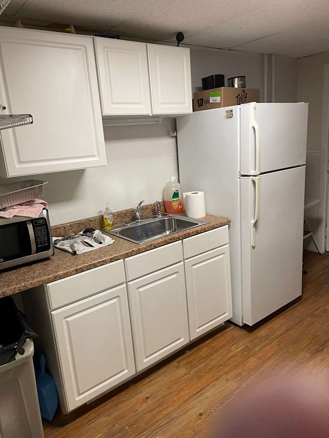 Thomas's room