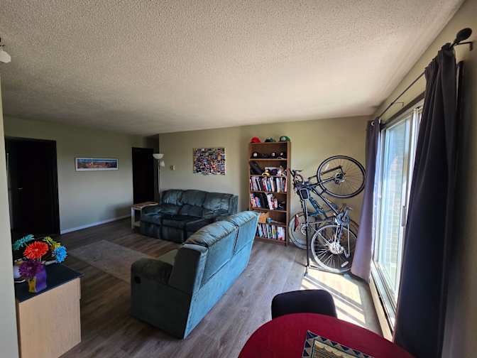 Michael Owen Gutsell's room