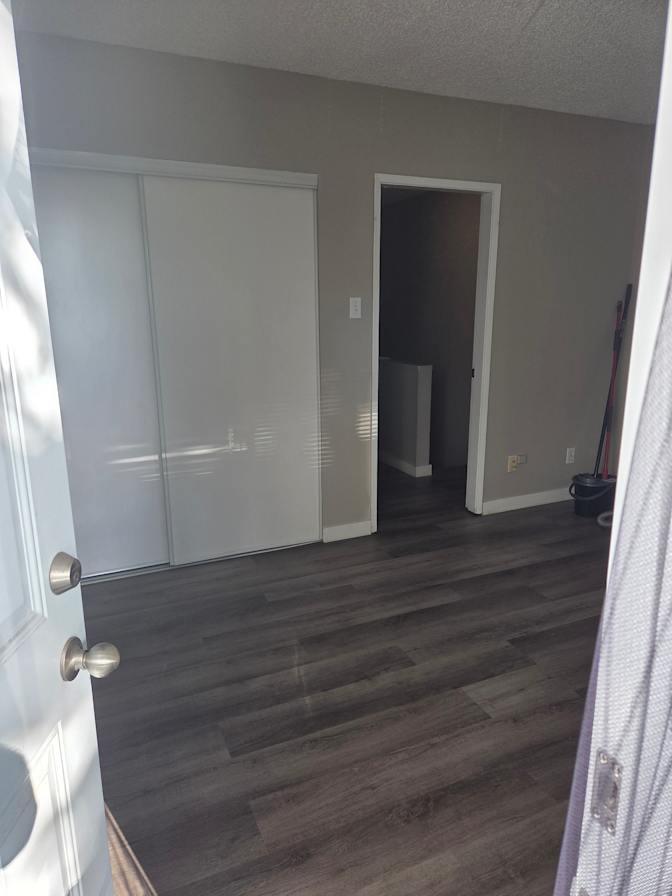 North Edmonton - Photo 14