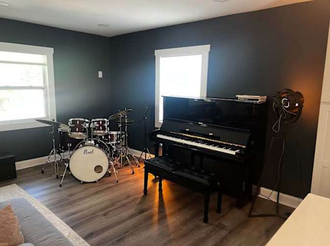 Kelly's room