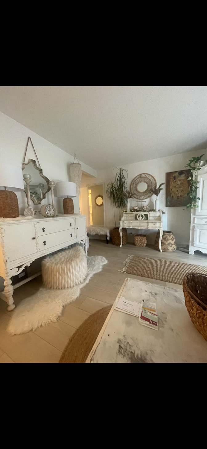 Latisha hayden's room