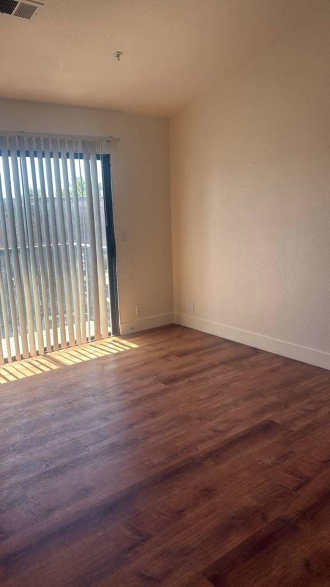 Reliantrental's room