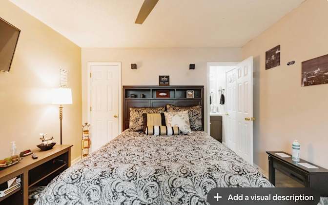 Regina Davis's room