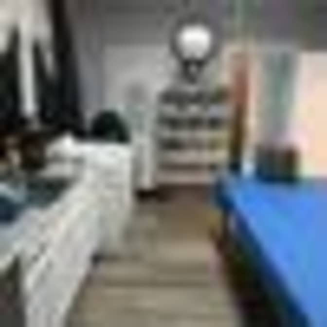We need a roommate's room