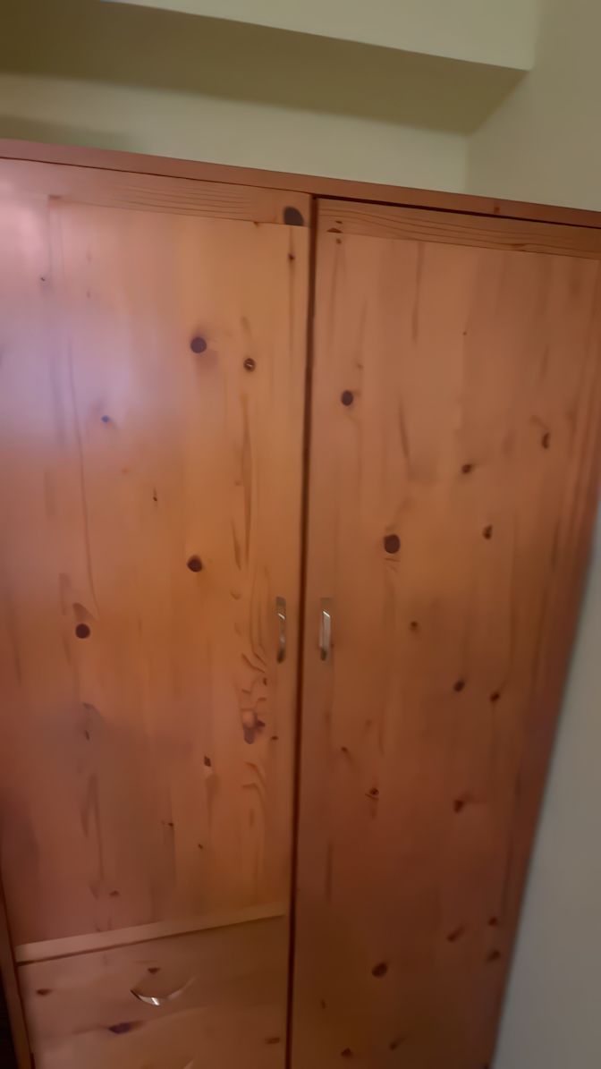 vorlon's room