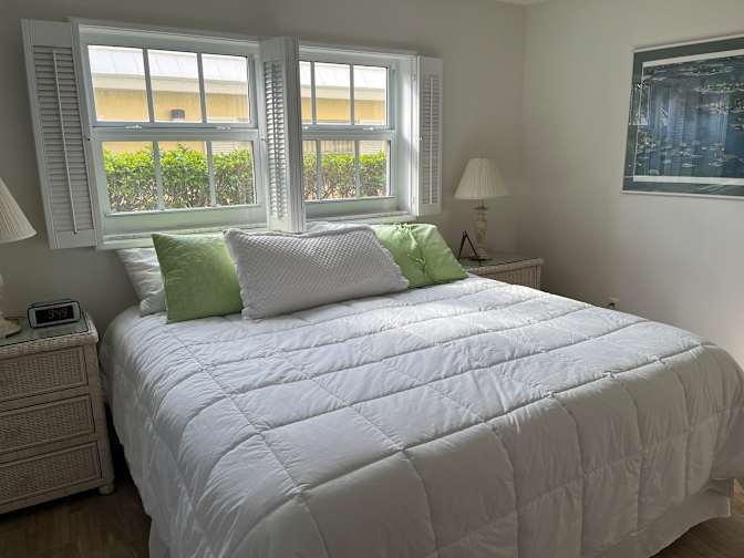Aviva's room