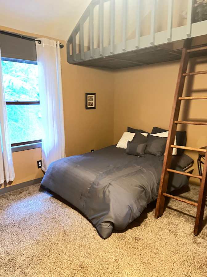 Sky Hoffman's room