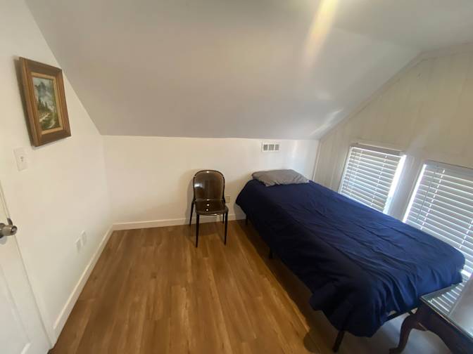 Feven's room