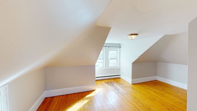 Sam June's room