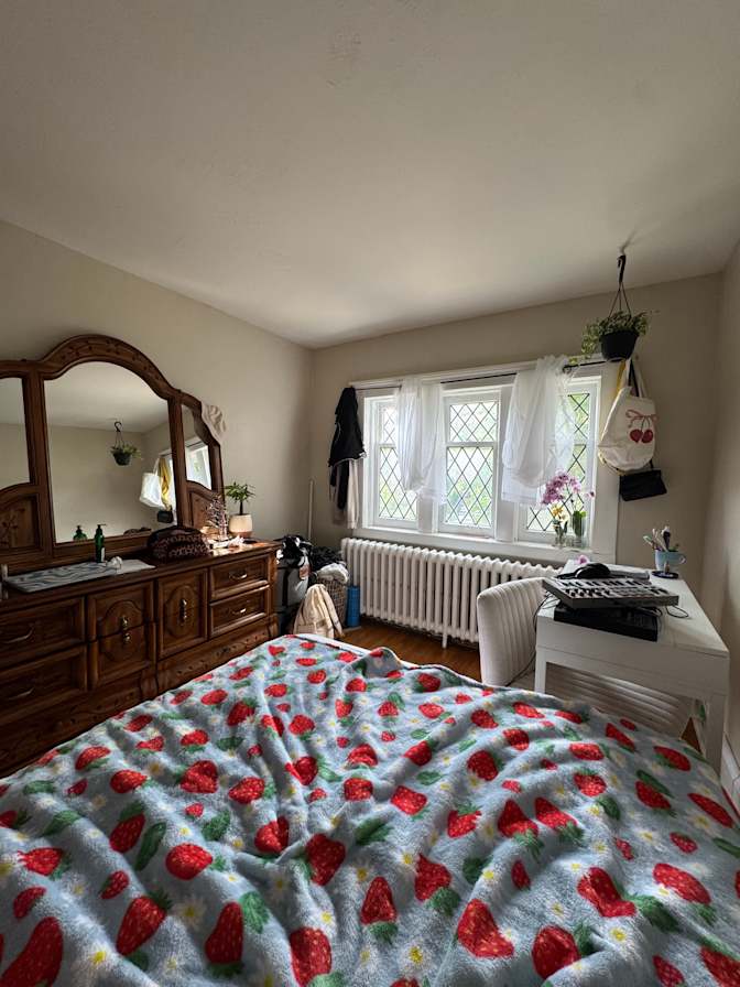 Genavieve's room