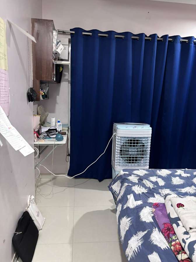 Himanshi's room