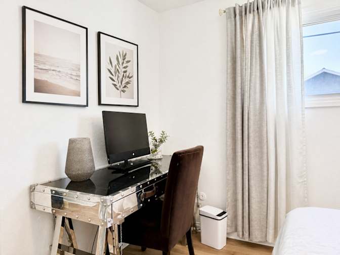Kim's room