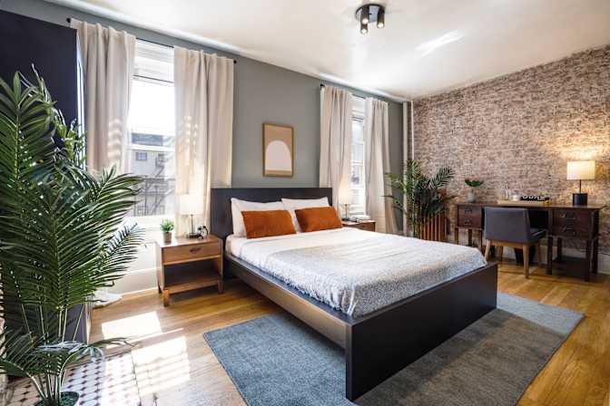 Sam June's room
