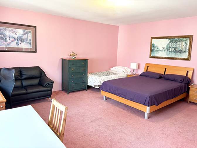 Eric Buckingham's room