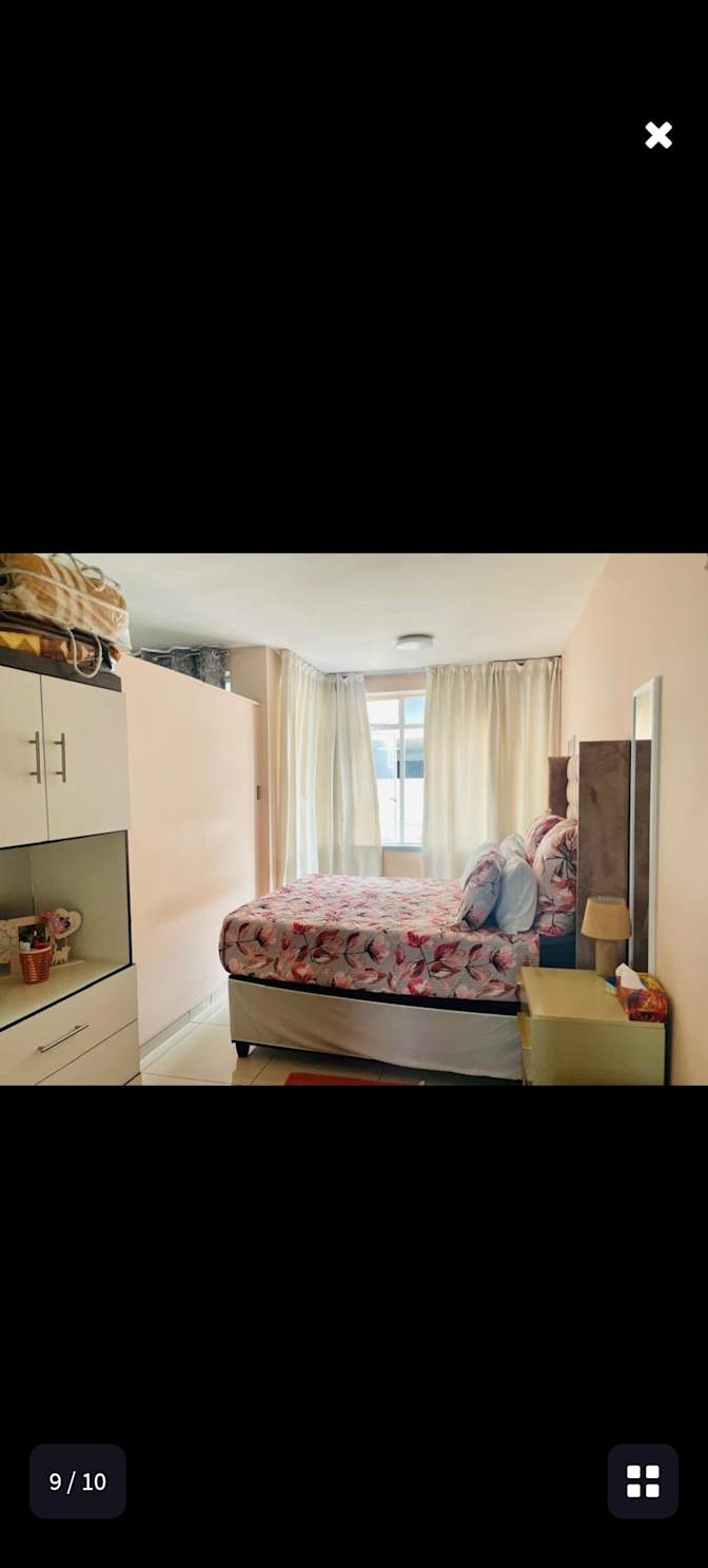 NOMBUSO MTHIYAYE's room