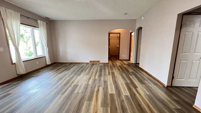 Meng Qiong Huang's room