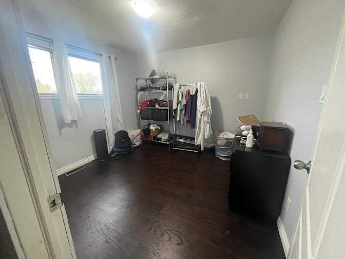Mandy's room