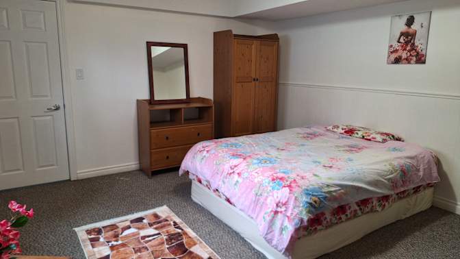 Moteaal's room