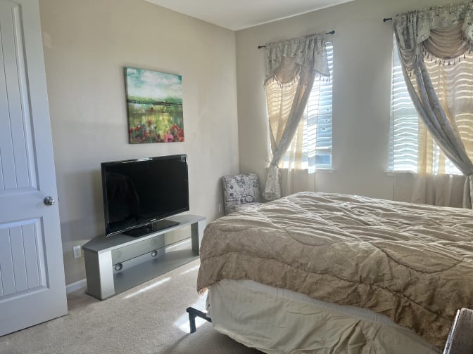 Monette's room