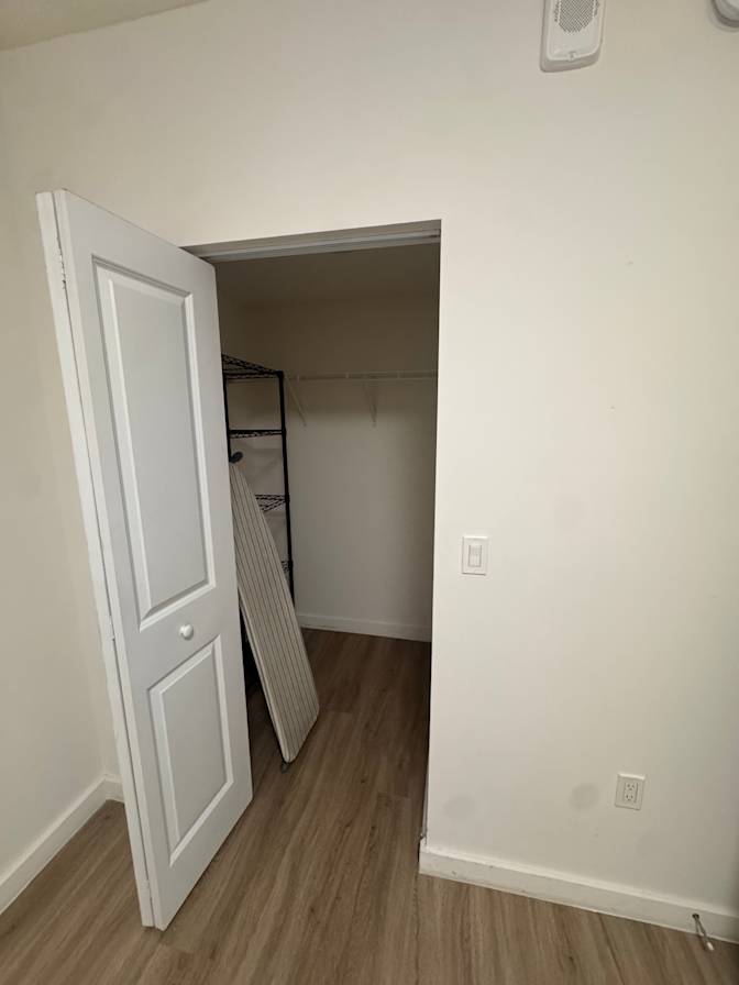 Mirka's room