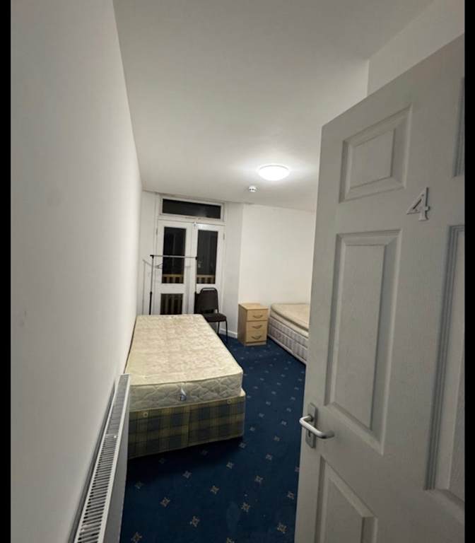 M hassan's room