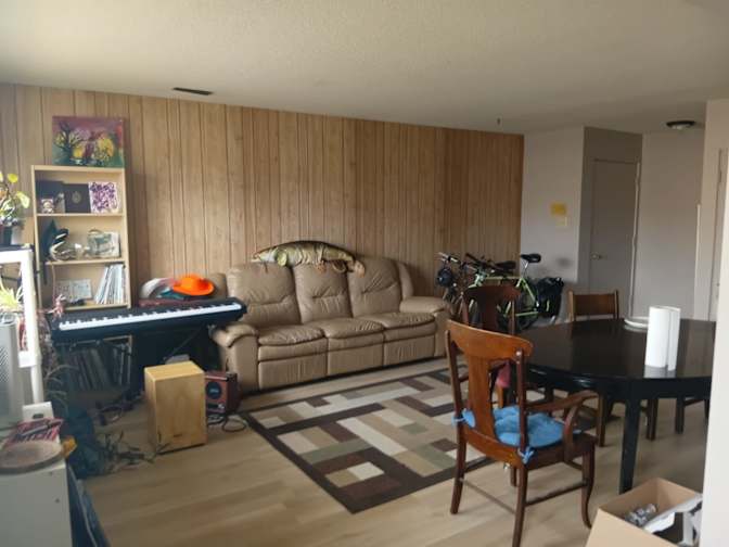 André's room