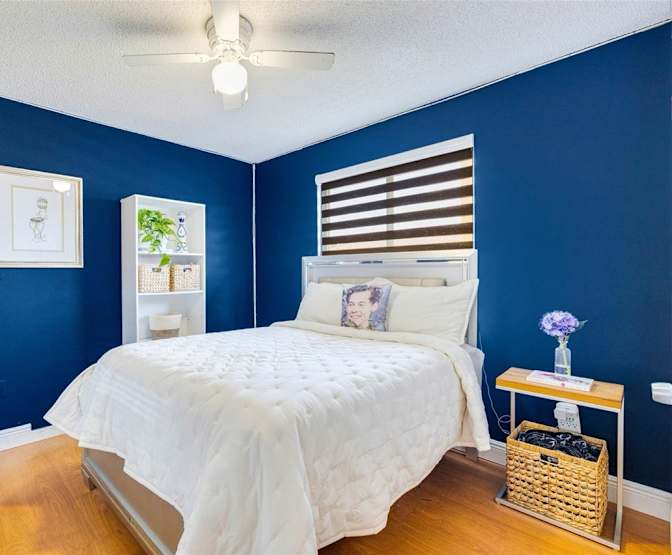 john's room