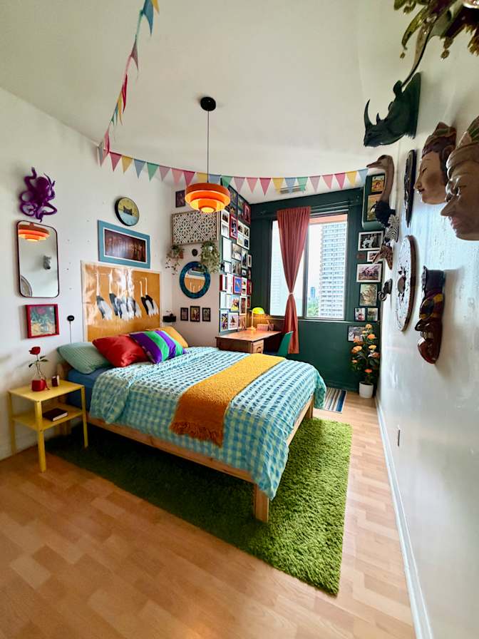 Abir's room
