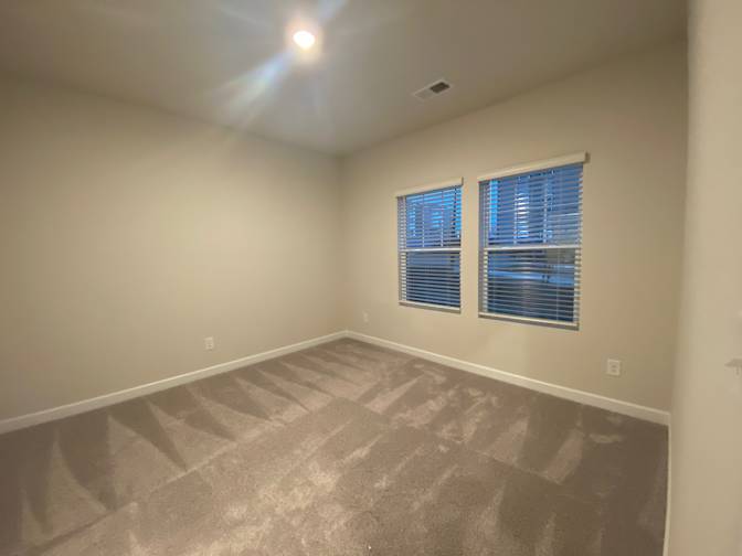 Alcove Rooms's room
