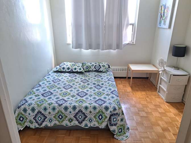 Bayardo's room