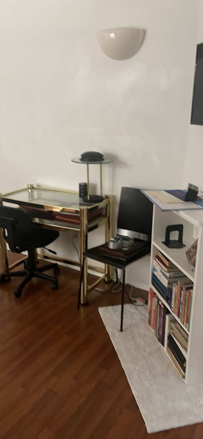 larry's room