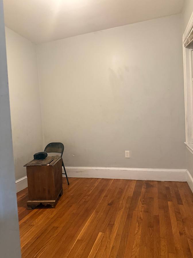 Lou's room