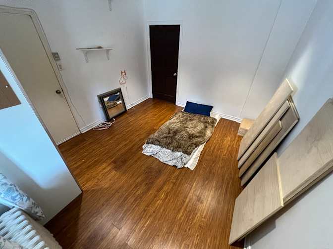Graeme's room