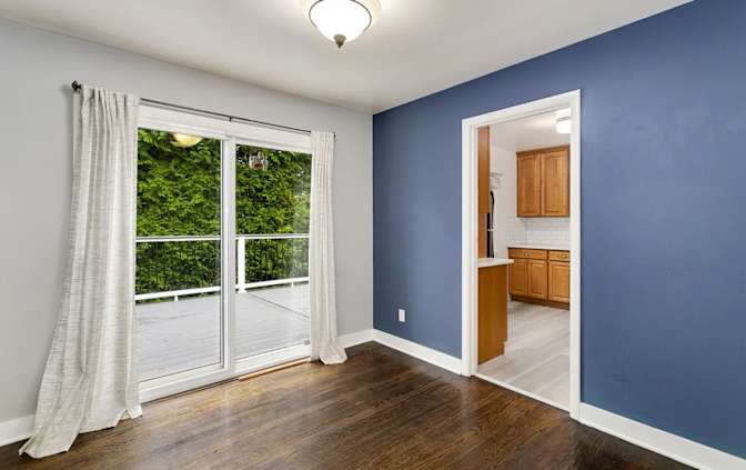 Emma's room