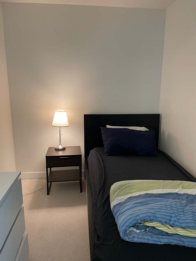 Saq's room