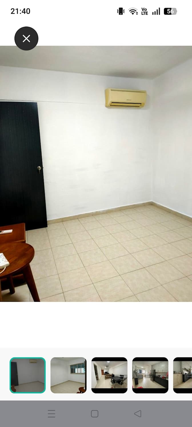 Edward Ang's room