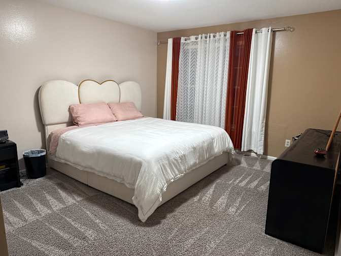 Joayo's room