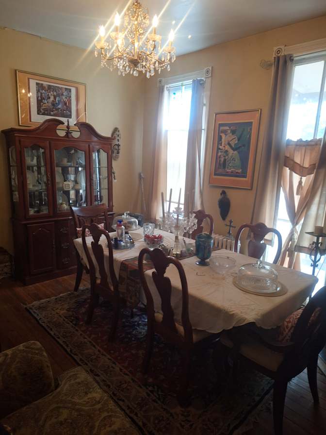 Mark's room