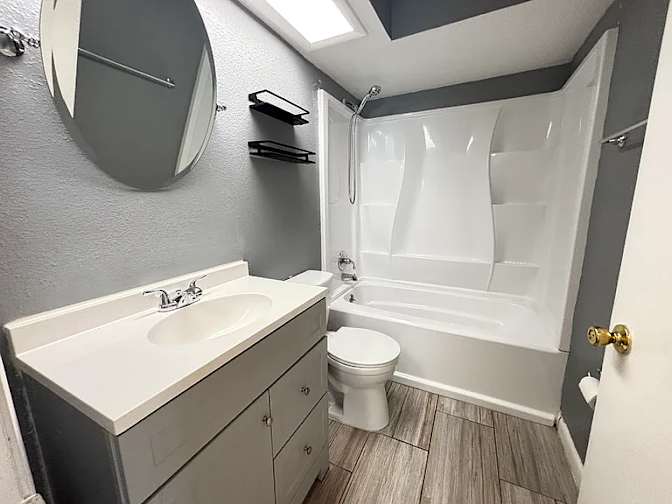 Jennifer's room