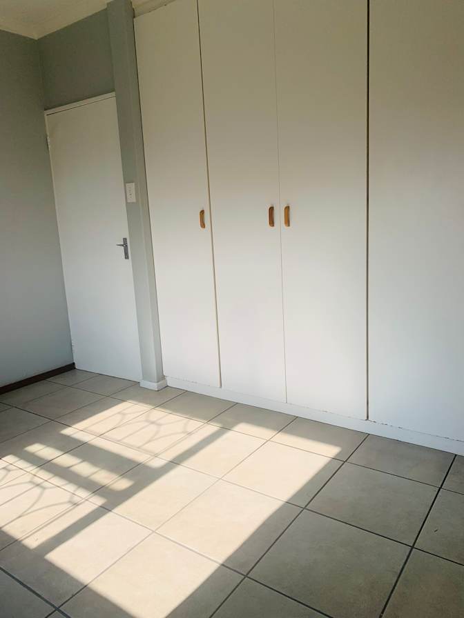 Desrei Holman's room