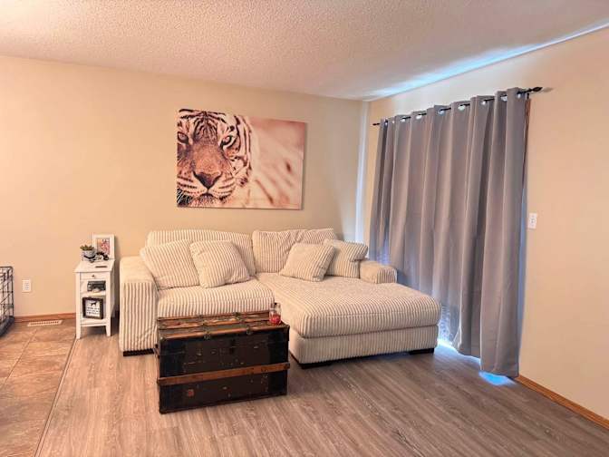 Mindy's room