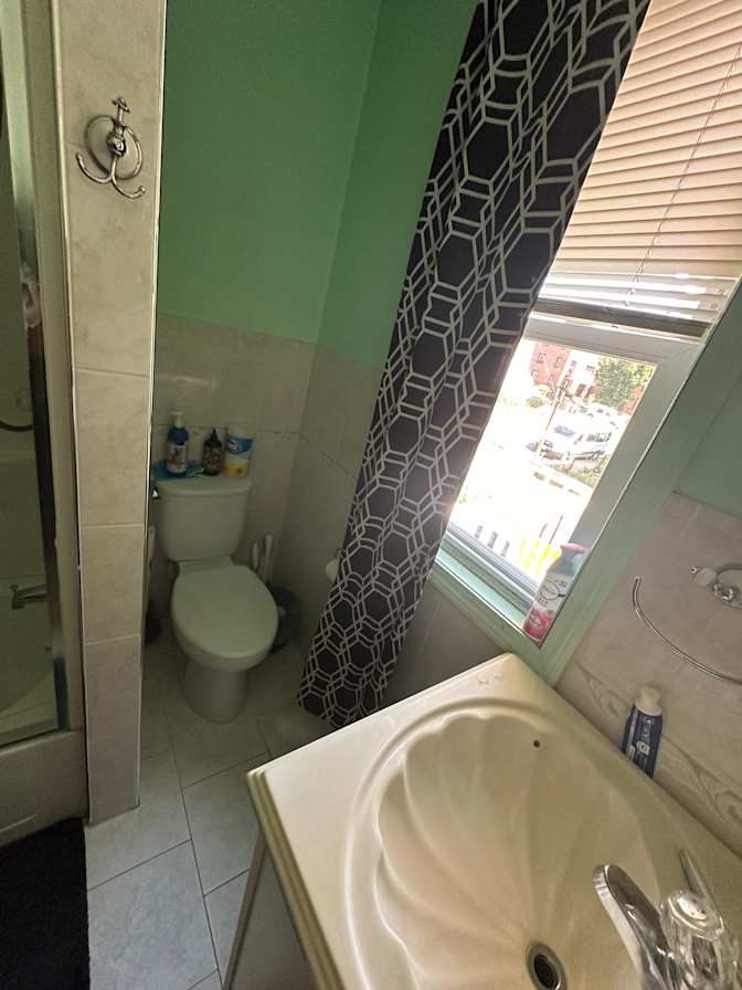 Evelyn Green's room