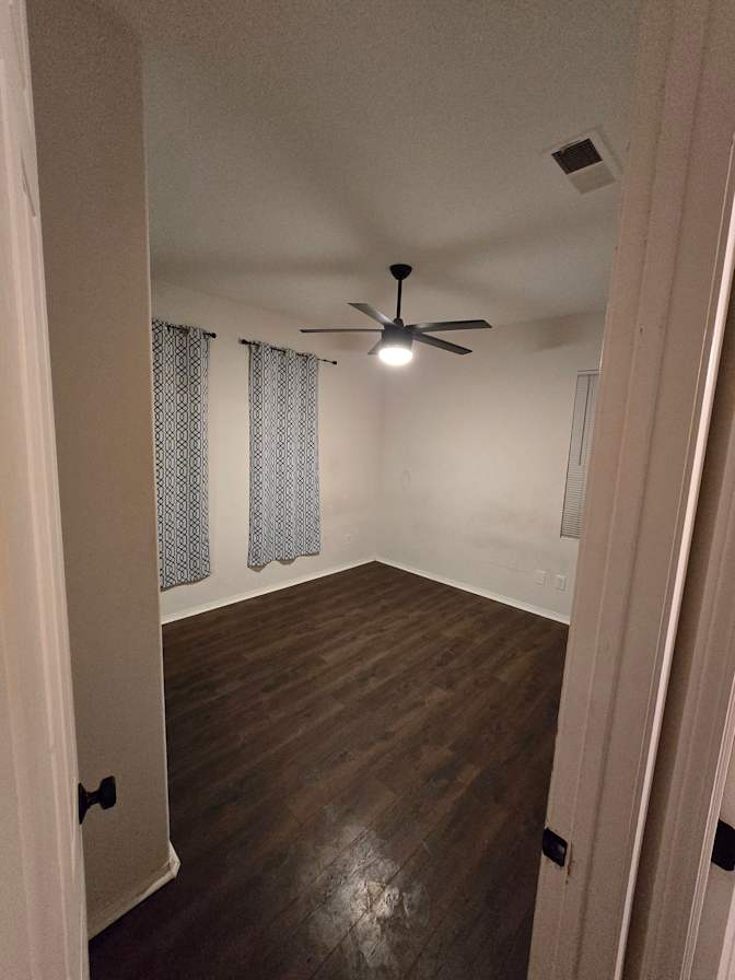 Oscar's room