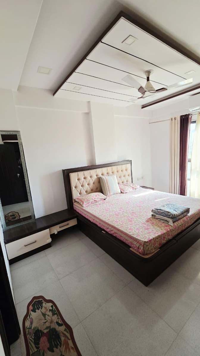 Abjini's room