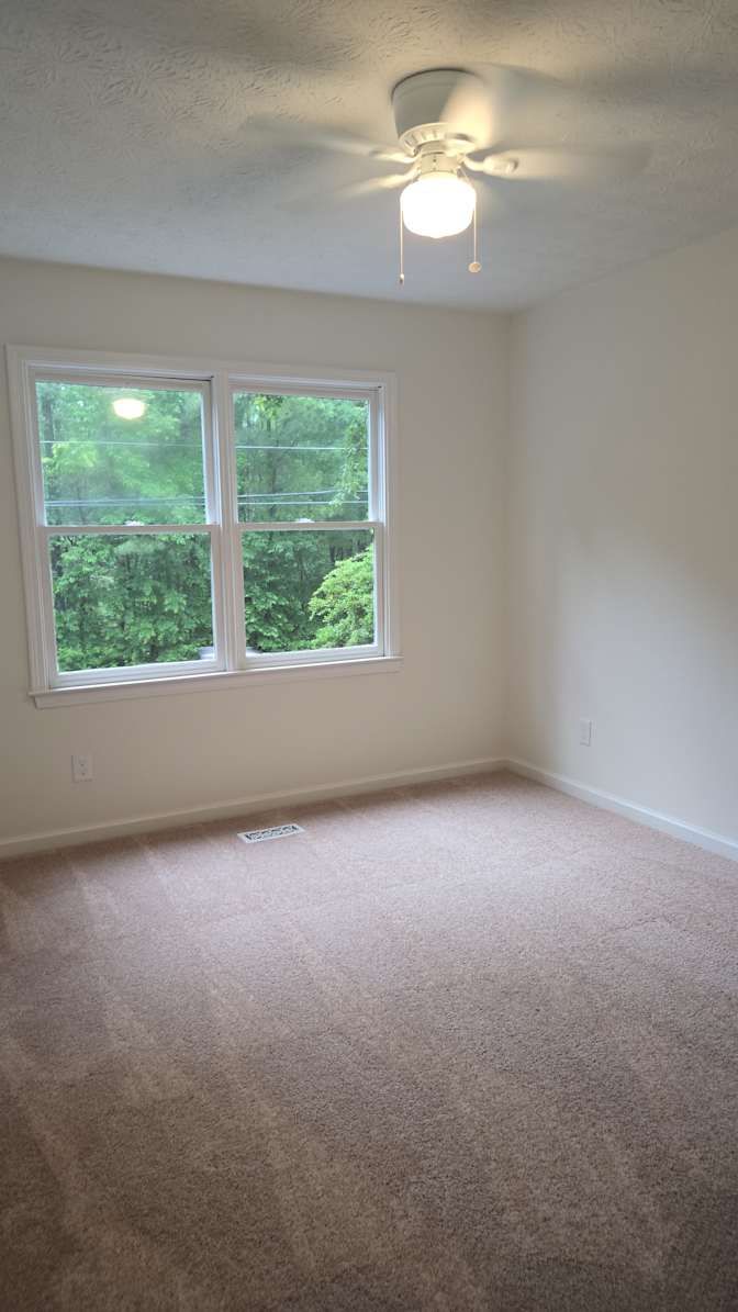 Andres Reyes's room