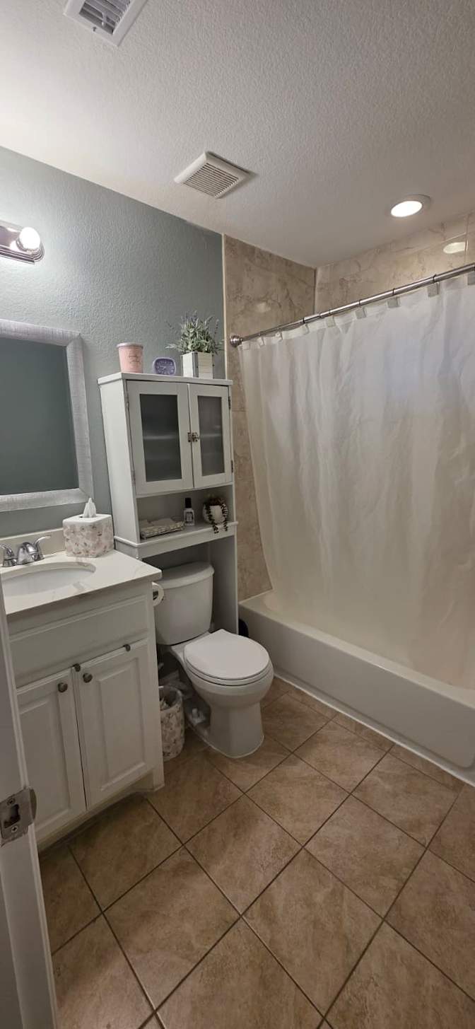 Gigi's room