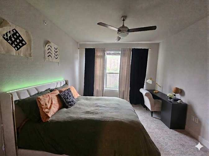 Lisa's room
