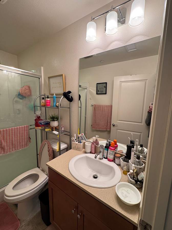 Stephanie's room