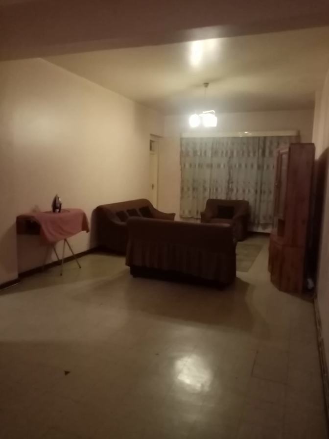 Llewellyn's room