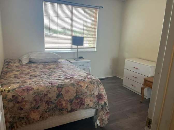 Vale's room